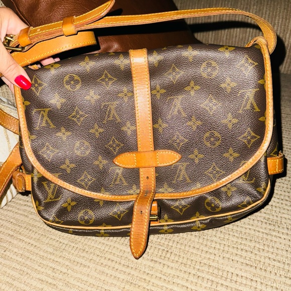 The beautiful trendy boho crossbody Louis Vuitton Samur 30 - Picture 3 of 6